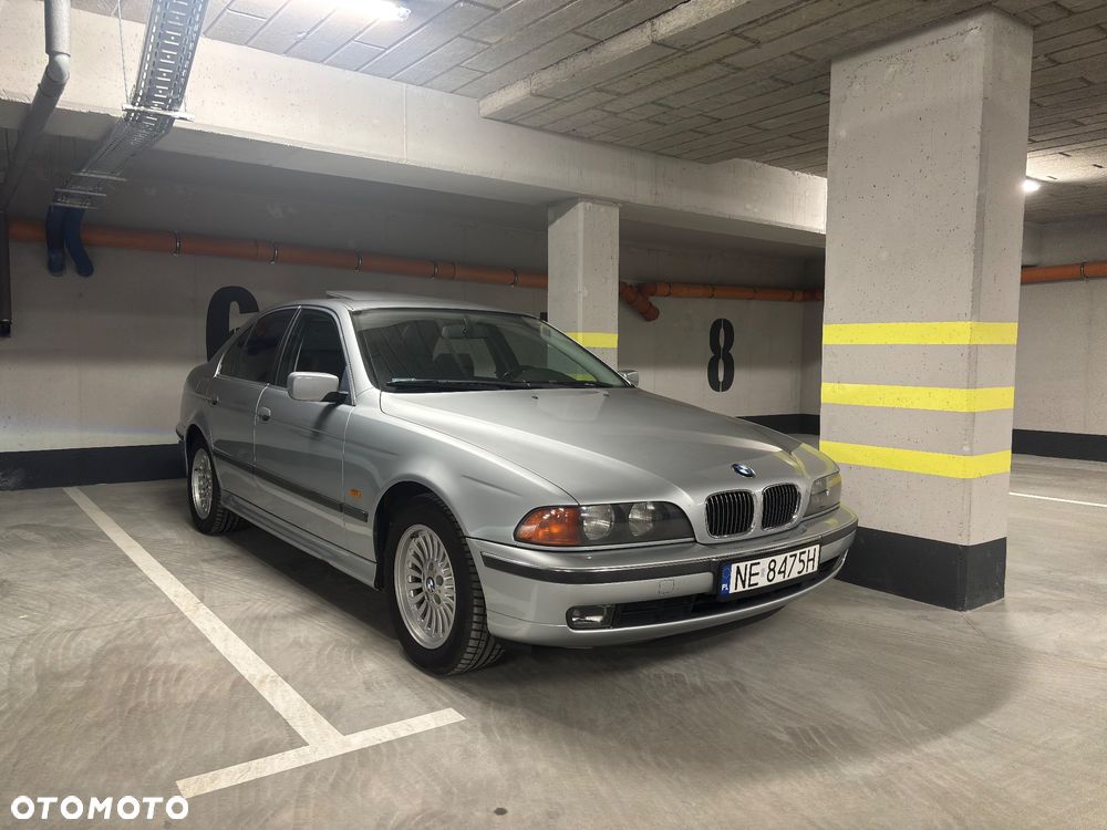 BMW Seria 5 520i - 13