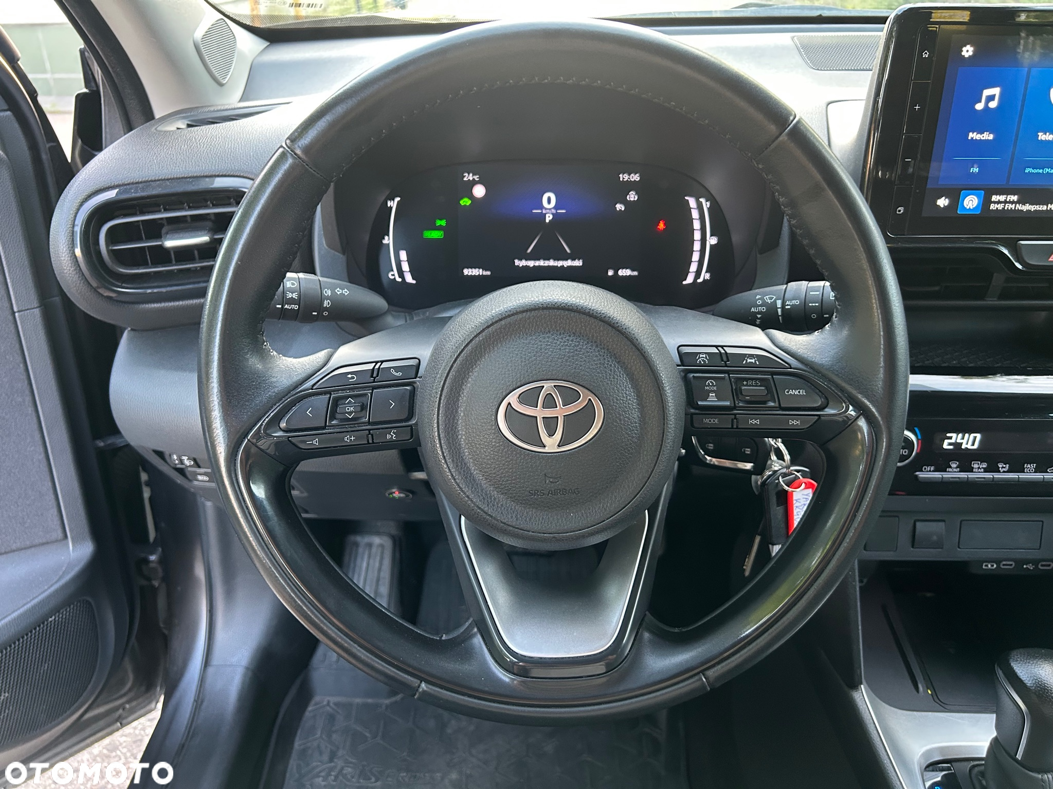 Toyota Yaris Hybrid 1.5 Comfort - 28