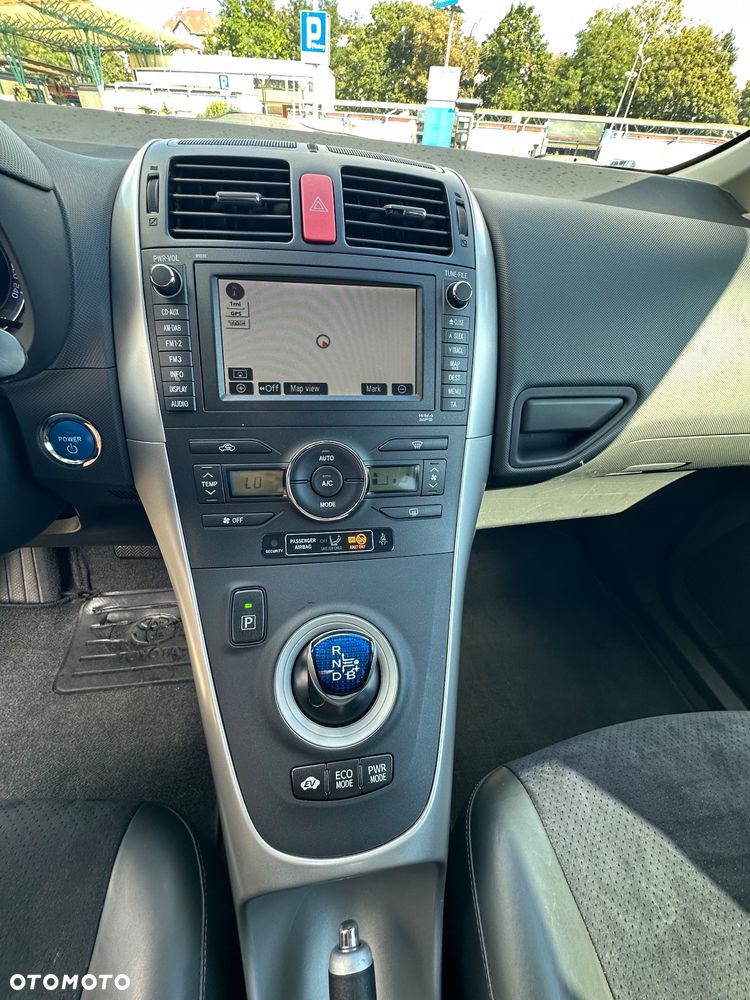 Toyota Auris - 9