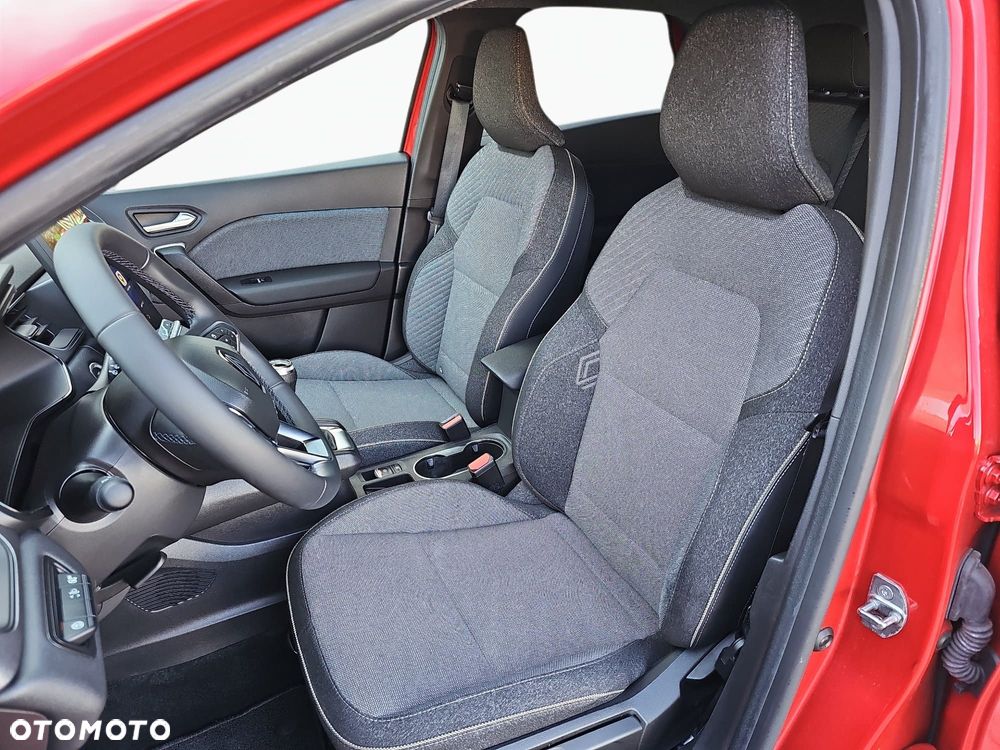 Renault Captur 1.3 TCe mHEV Techno - 12