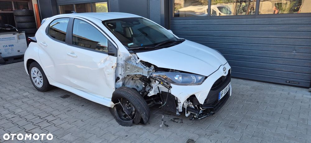 Toyota Yaris - 7