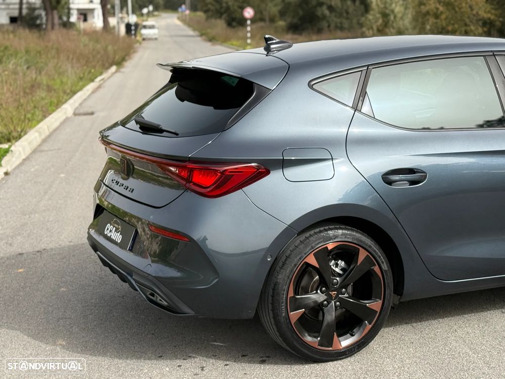 Cupra Leon 1.5 eTSI DSG - 12