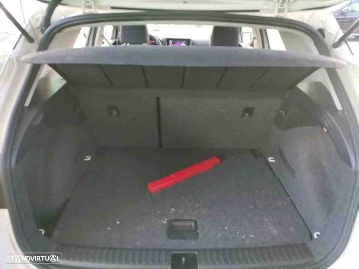 SEAT Arona - 8