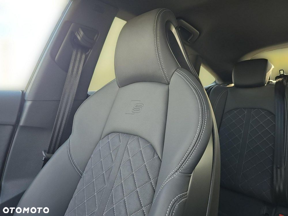 Audi S5 Coupé - 30