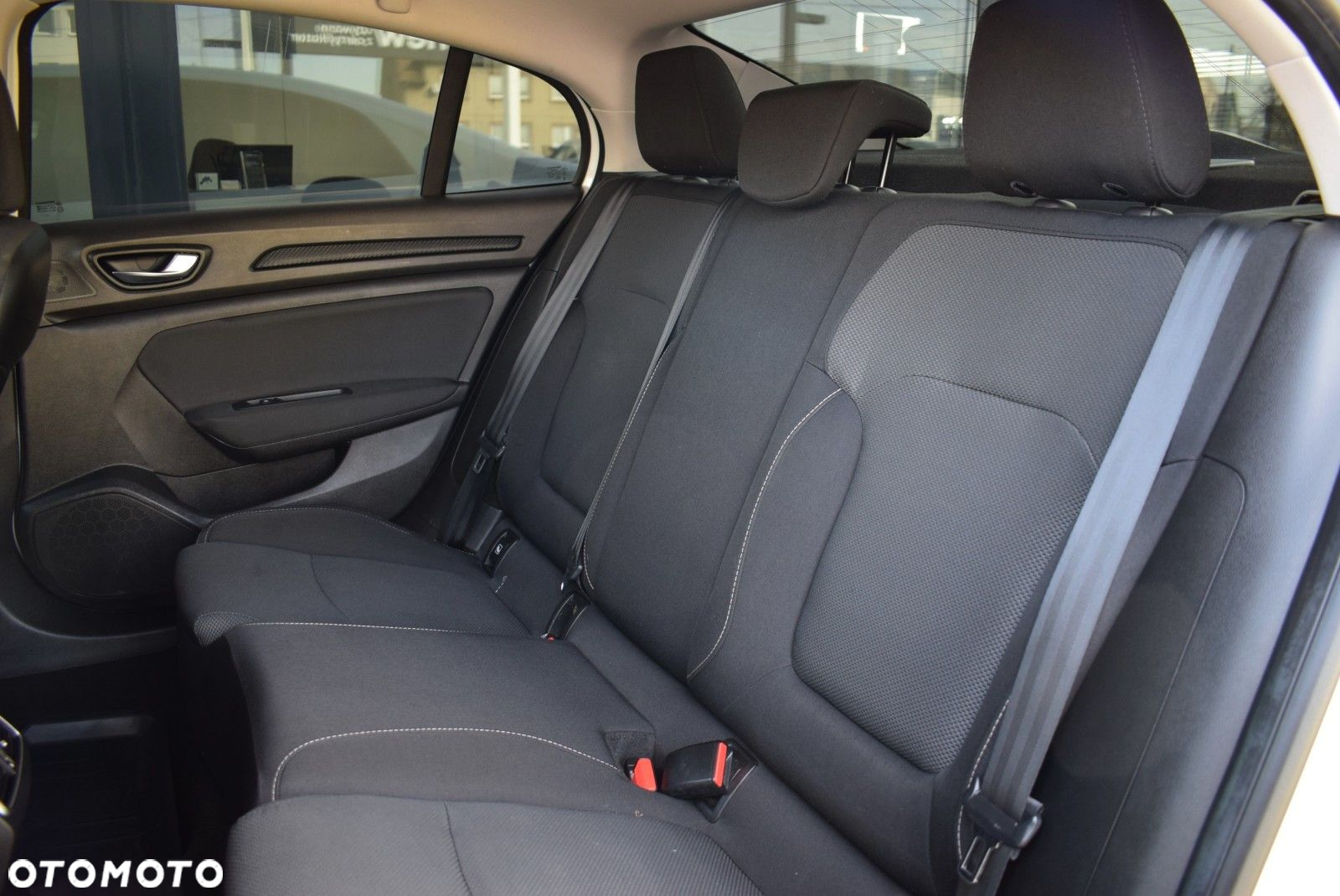Renault Megane 1.3 TCe FAP Life - 14
