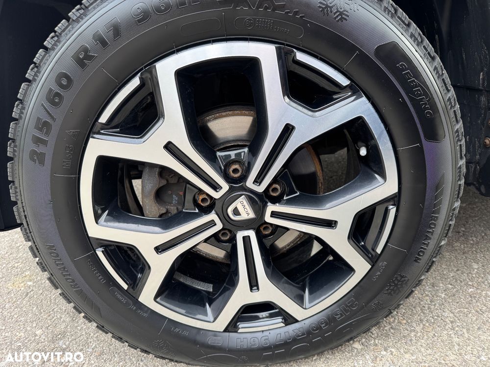 Dacia Duster 1.5 dCi 4WD Prestige jante 17" - 15