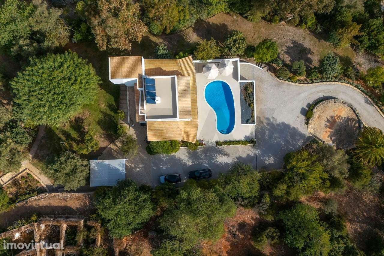 Moradia de Luxo com Vista Mar e piscina a 5 Minutos do Centro de Loulé - Grande imagem: 2/60