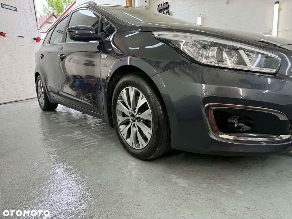 Kia Ceed - 18