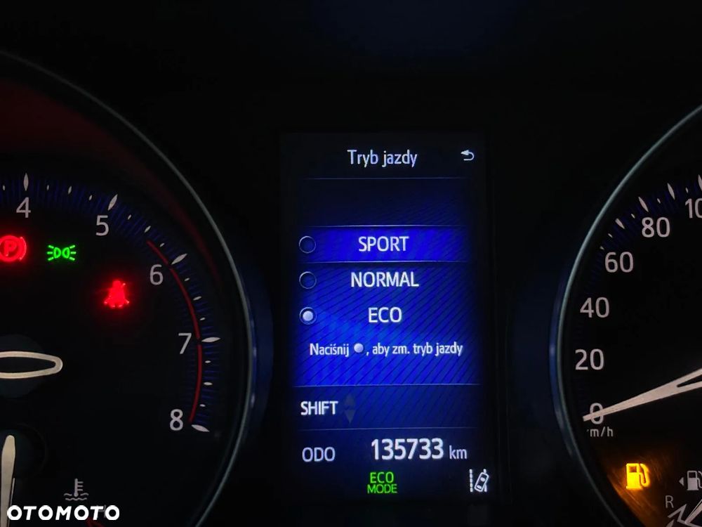 Toyota C-HR 1.2 T Dynamic - 25