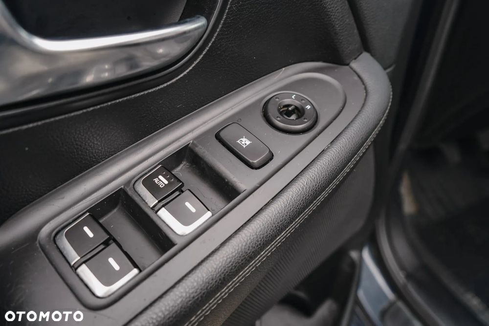 Kia Carens 1.6 GDI Edition 7 - 27