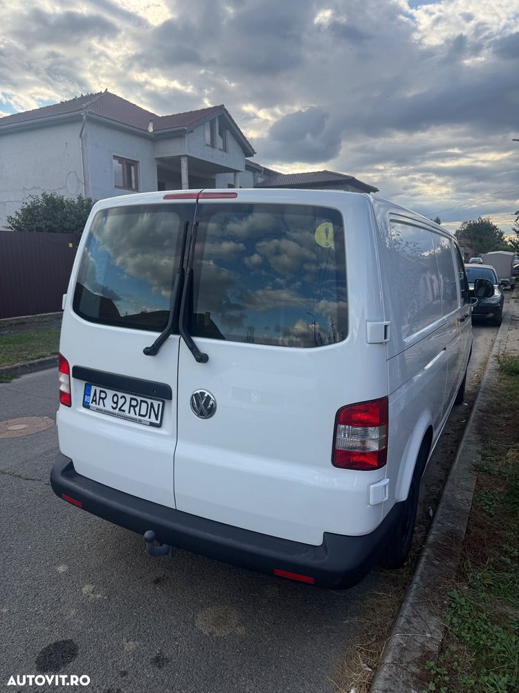 Volkswagen Transporter - 3
