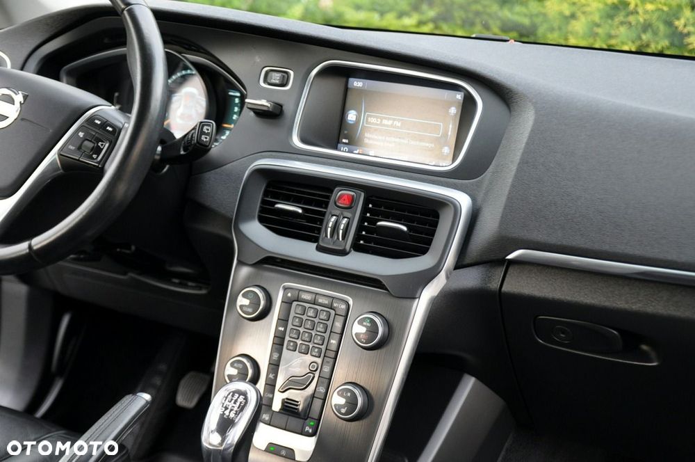 Volvo V40 - 27