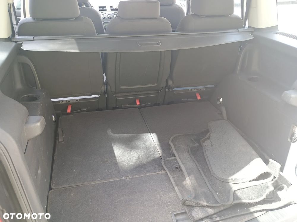 Volkswagen Touran 1.6 Q-Line - 6