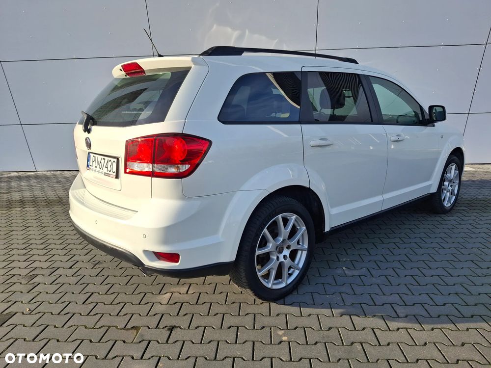 Fiat Freemont 2.0 Multijet Urban - 12