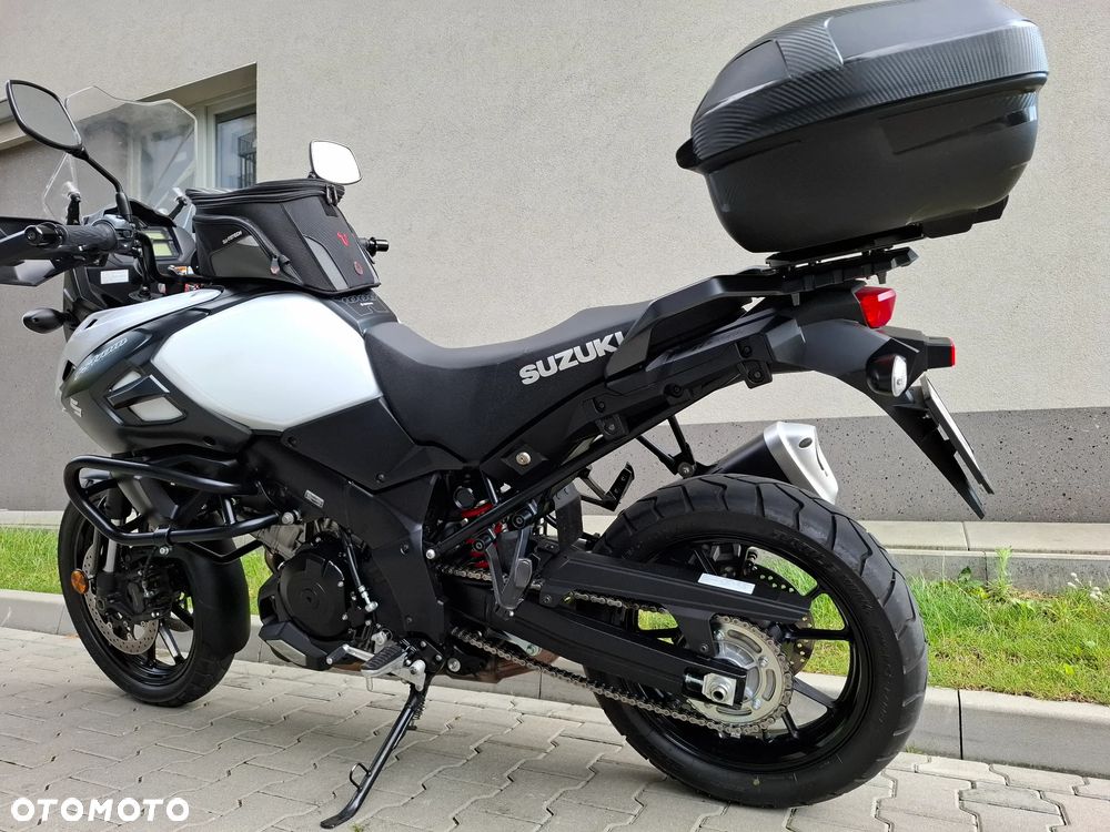 Suzuki V-STROM - 12