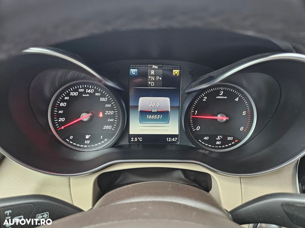 Mercedes-Benz GLC 220 d 4MATIC - 6