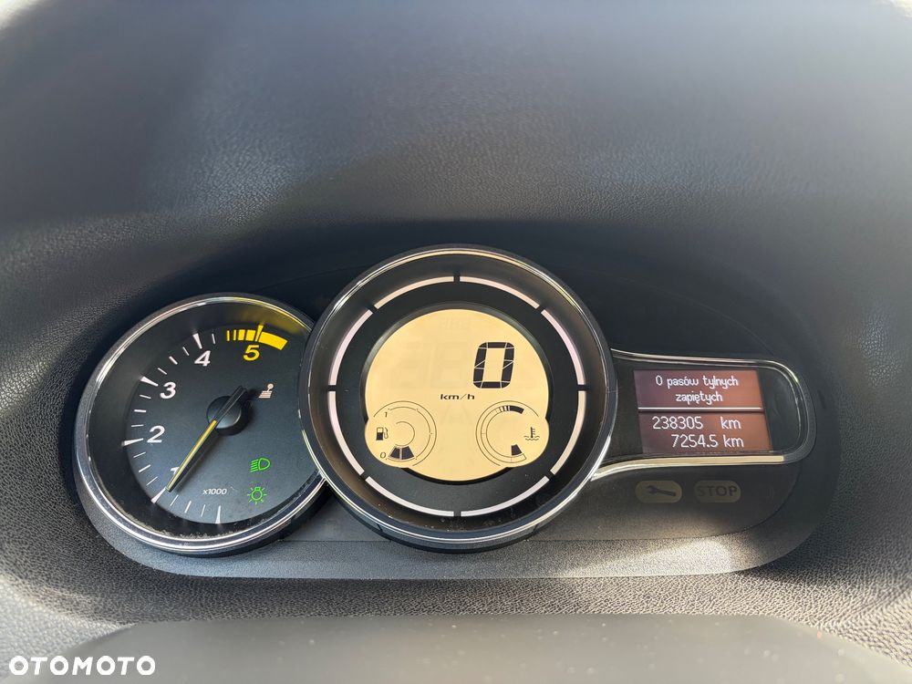 Renault Megane dCi 110 FAP Expression - 31