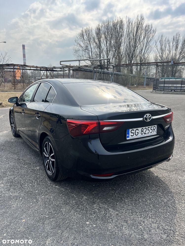 Toyota Avensis 2.0 Prestige MS - 3