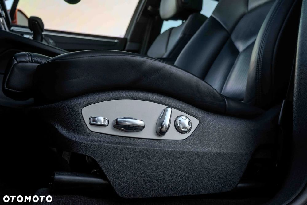 Porsche Macan Standard - 15