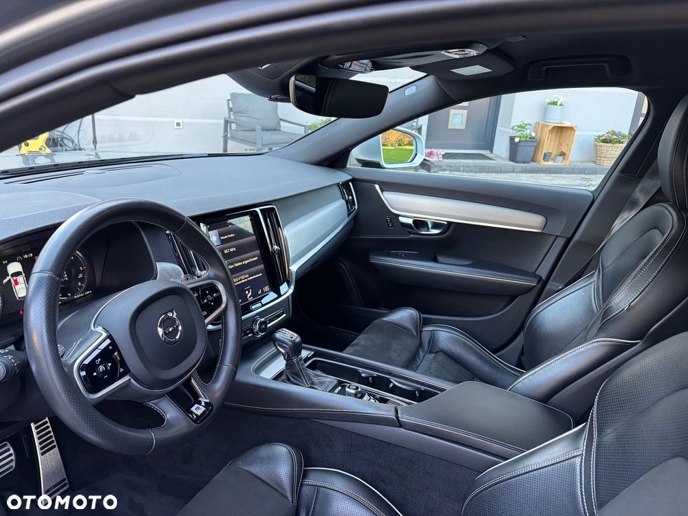 Volvo V90 D4 Geartronic R Design - 11