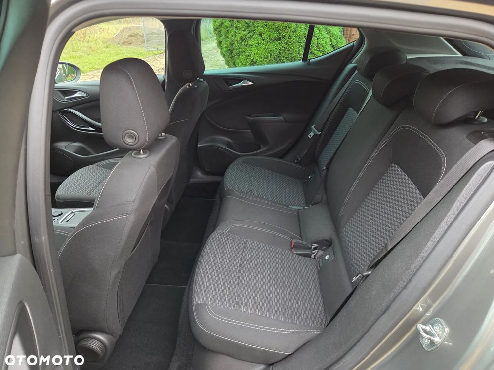Opel Astra 1.4 Turbo Dynamic - 25