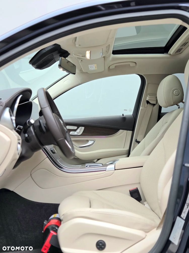 Mercedes-Benz GLC 220 d 4-Matic - 21