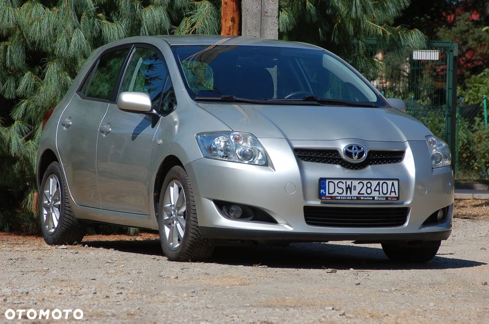 Toyota Auris 1.33 VVT-i Premium - 4
