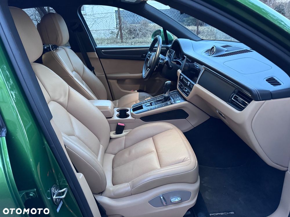 Porsche Macan Standard - 11