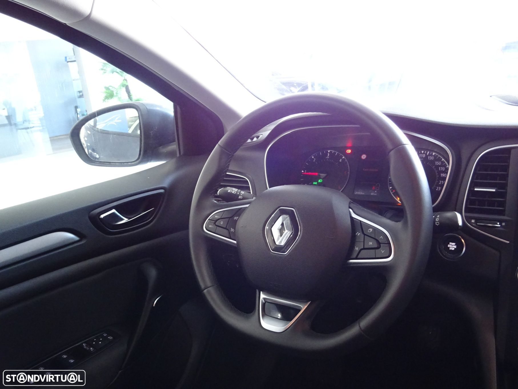 Renault Mégane 1.5 Blue dCi Zen - 9