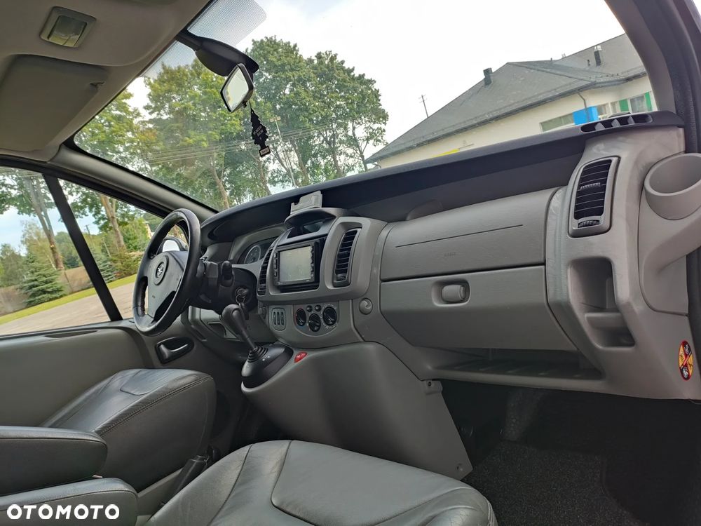 Opel Vivaro brygadówka long - 17