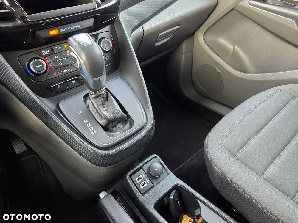 Ford Tourneo Connect 1.5 EcoBlue Titanium PowerShift - 21