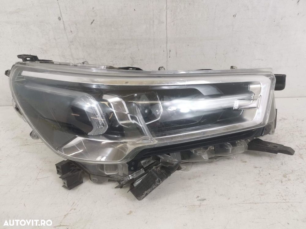 Far Dreapta Full Led Toyota Hilux 8 Facelift 2020 2021 2022 2023 2024 - 1