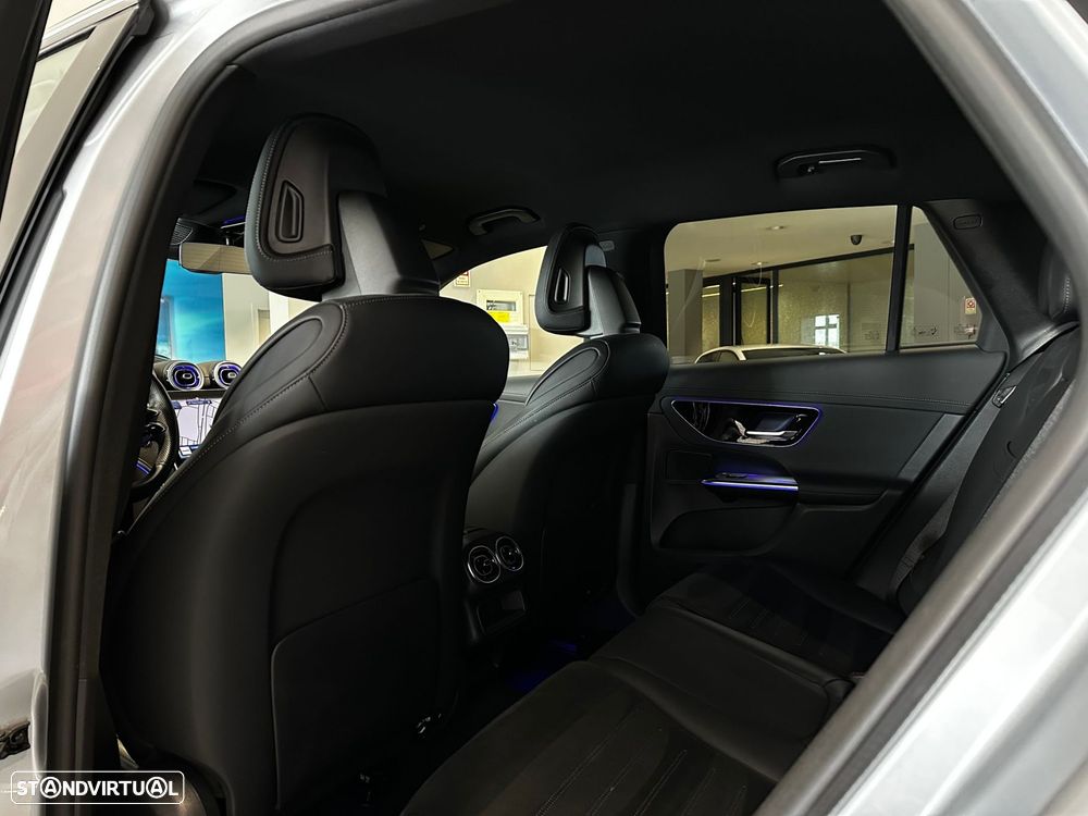 Mercedes-Benz GLC 300 e 4Matic 9G-TRONIC Edition AMG Line - 38