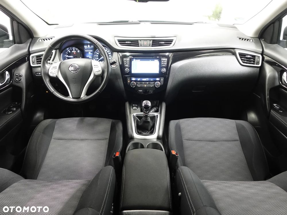 Nissan Qashqai 1.6 DCi ALL-MODE 4x4i N-Connecta - 26