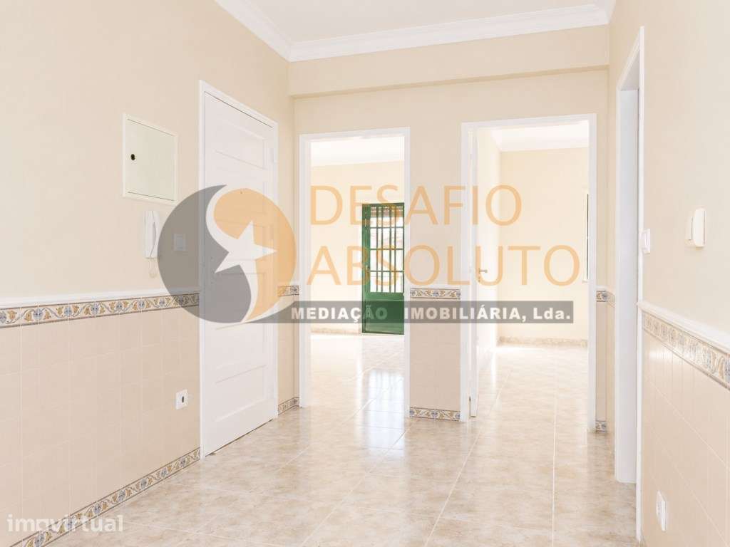 Arrendado/ Investimento - Apartamento T2 c/ Arrecadação. Pinhal Novo - Grande imagem: 3/20