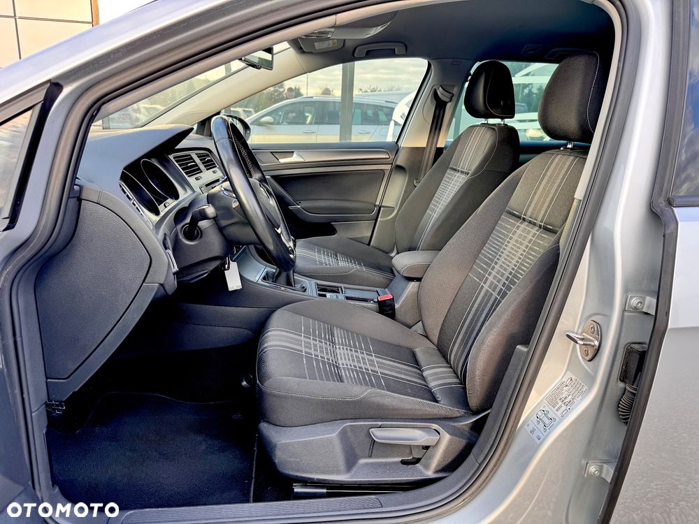 Volkswagen Golf 1.6 BlueTDI Comfortline - 24