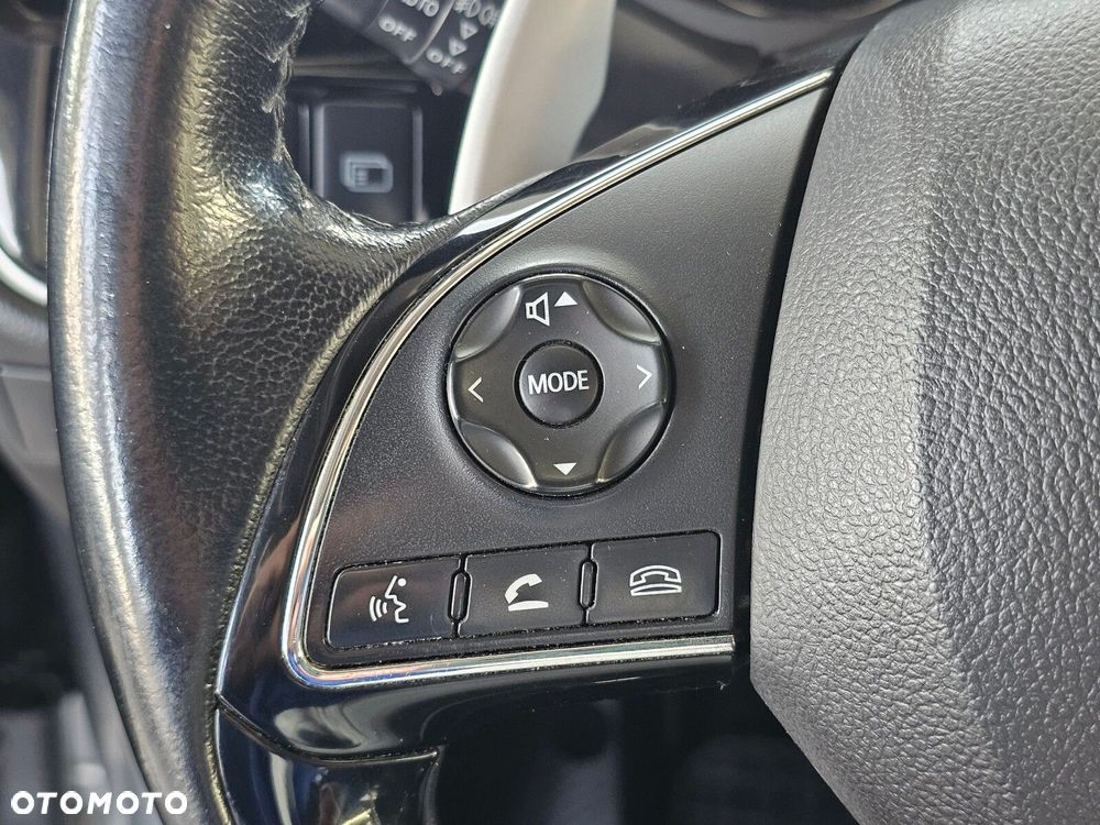 Mitsubishi Outlander - 22