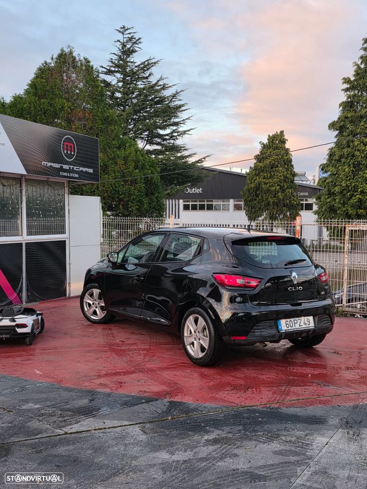Renault Clio 1.5 dCi Dynamique S - 20