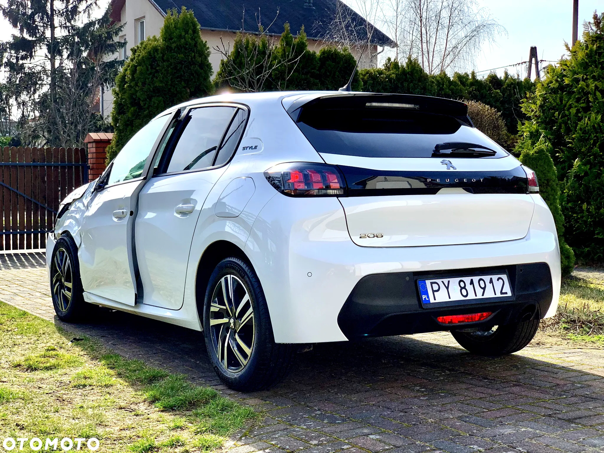 Peugeot 208 1.2 PureTech Active S&S - 11