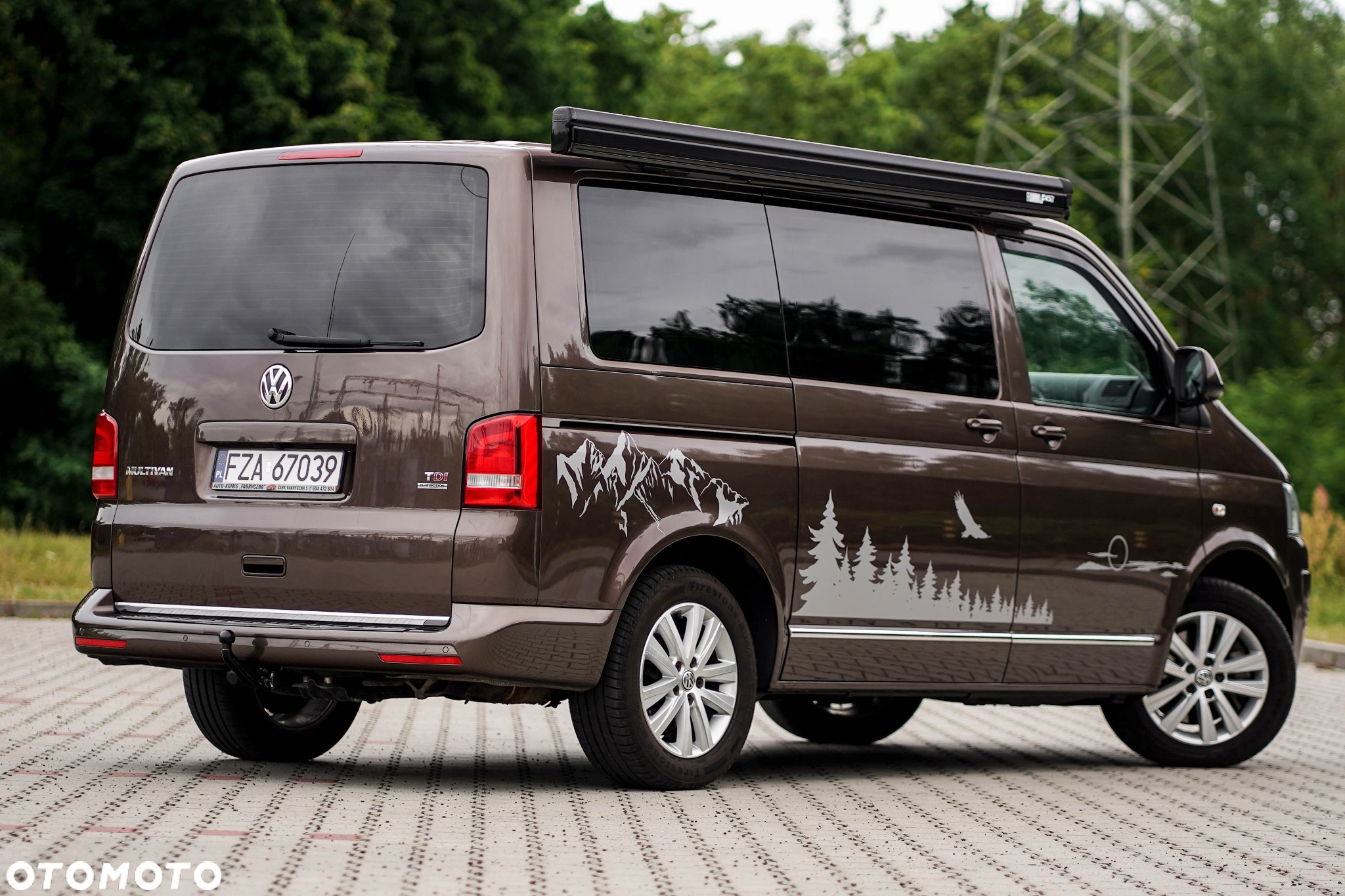 Volkswagen Multivan - 11