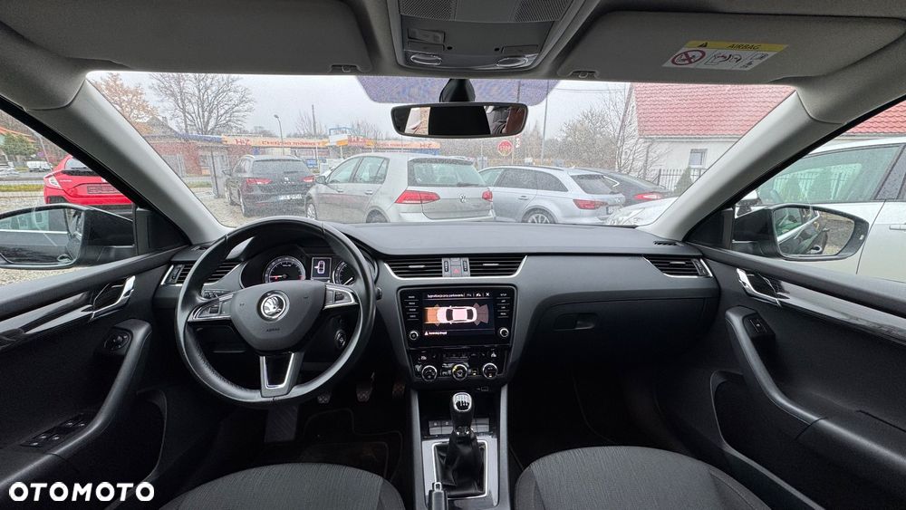 Skoda Octavia 2.0 TDI Style - 10