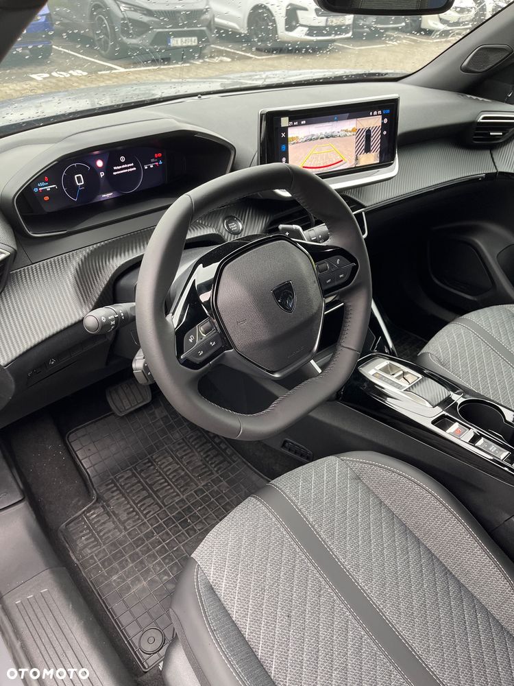 Peugeot 2008 PureTech mHEV Allure e-DCS6 - 7