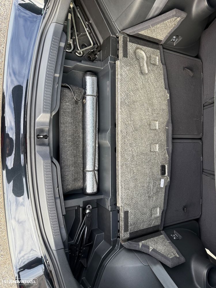 Toyota Verso 1.6 D-4D Comfort - 17