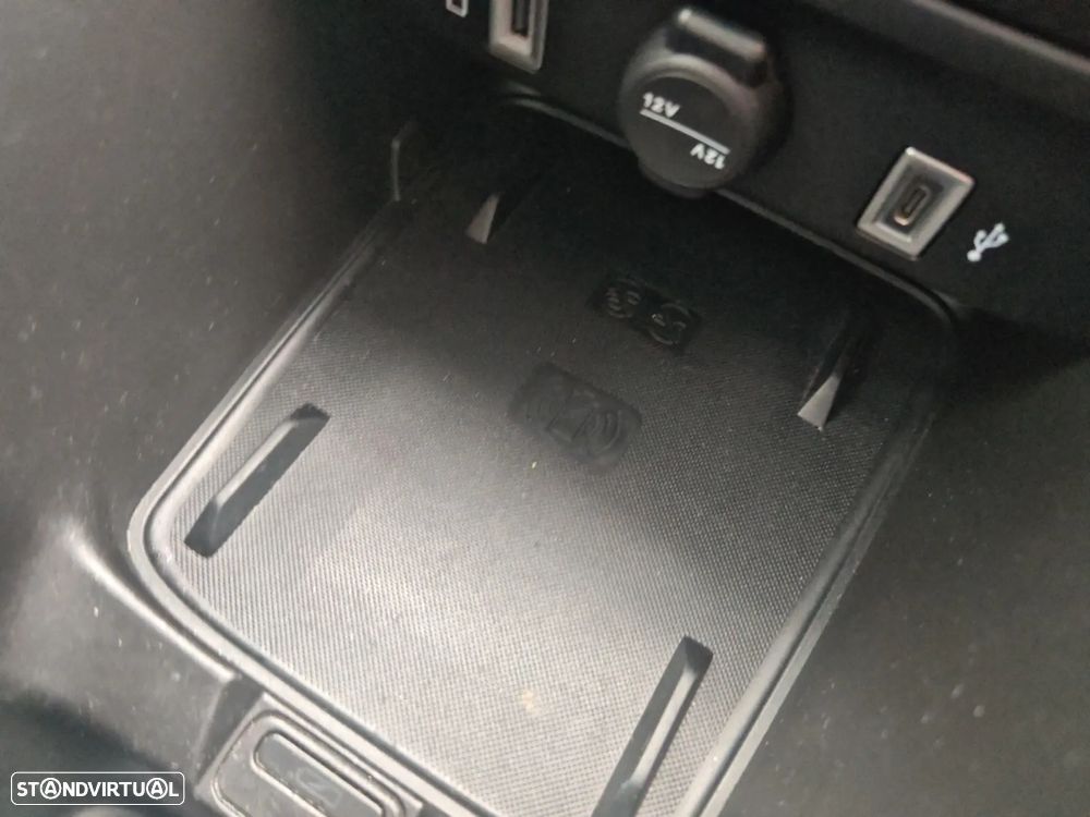 Jeep Avenger 54 kWh Summit - 18