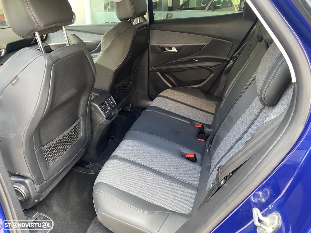 Peugeot 3008 PureTech 130 Stop & Start GPF EAT8 Allure - 35