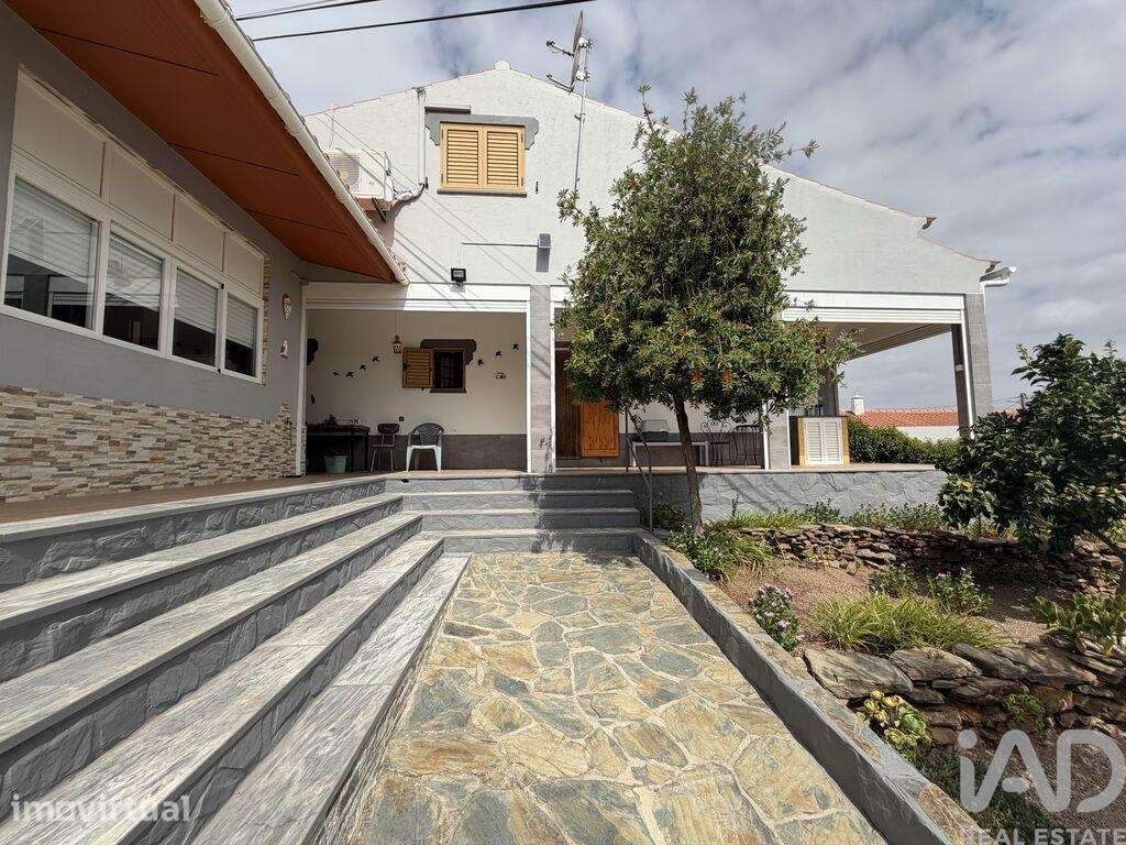 Casa de Campo em Corte do Pinto de 190 m2 - Grande imagem: 4/39