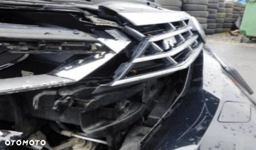 Volkswagen Passat 2.0 TDI Bi-Turbo BMT 4Mot Highline DSG - 11