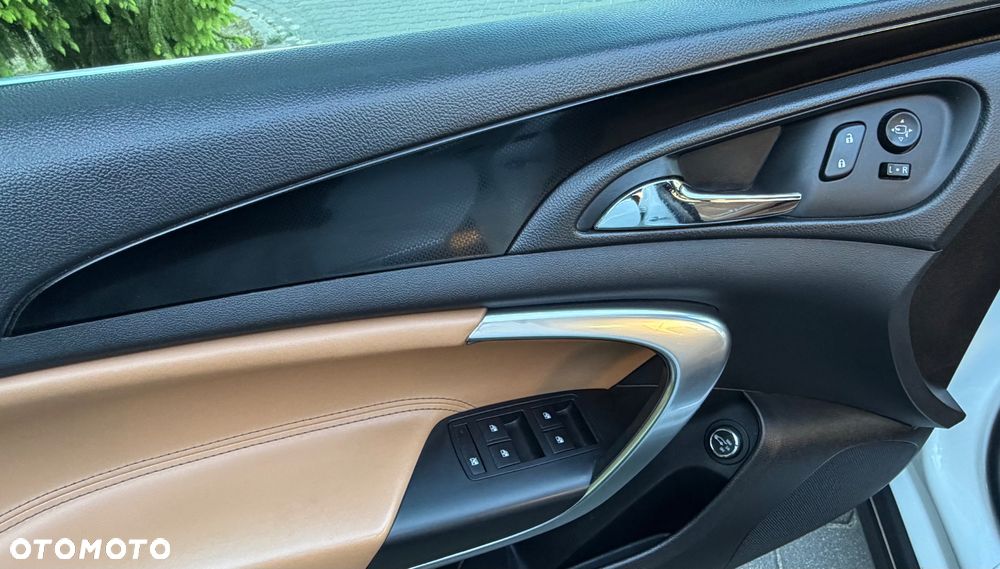 Opel Insignia - 27