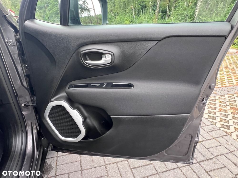 Jeep Renegade 1.6 MultiJet Longitude Adventure Edition - 27