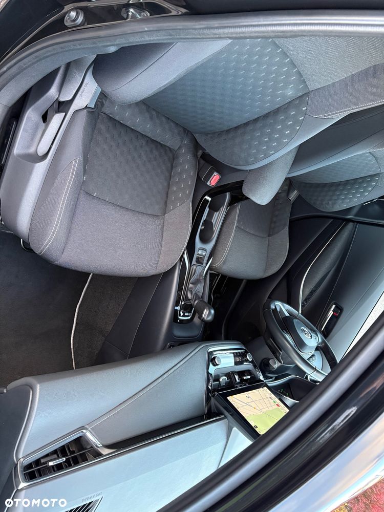 Toyota Corolla 2.0 Hybrid Style - 9